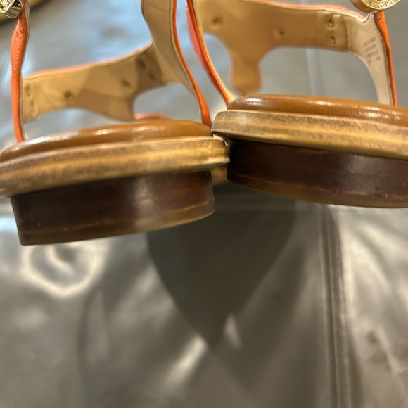 Michael Kors Tangerine T-Strap Sandals - Picture 3 of 5